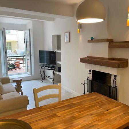 Summerhouse 2 Bed Quiet Old Nice Balcony100M Beach المظهر الخارجي الصورة